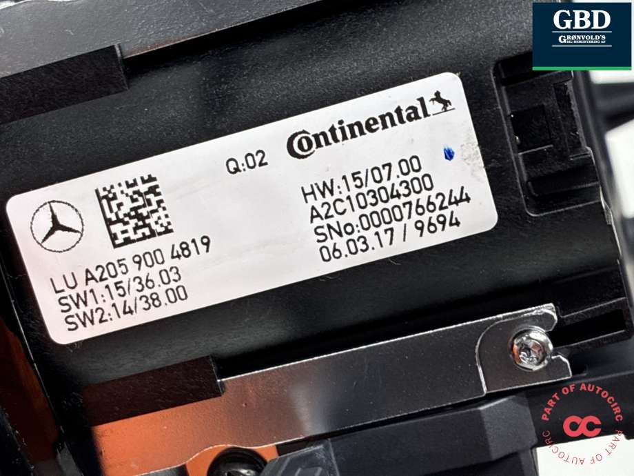 Bilstereo navigasjon betjeningspanel til Mercedes GLC 2015-2022 (X253) (X253) (CONTINENTAL|A 166 900 84 22|A 205 900 48 19|)