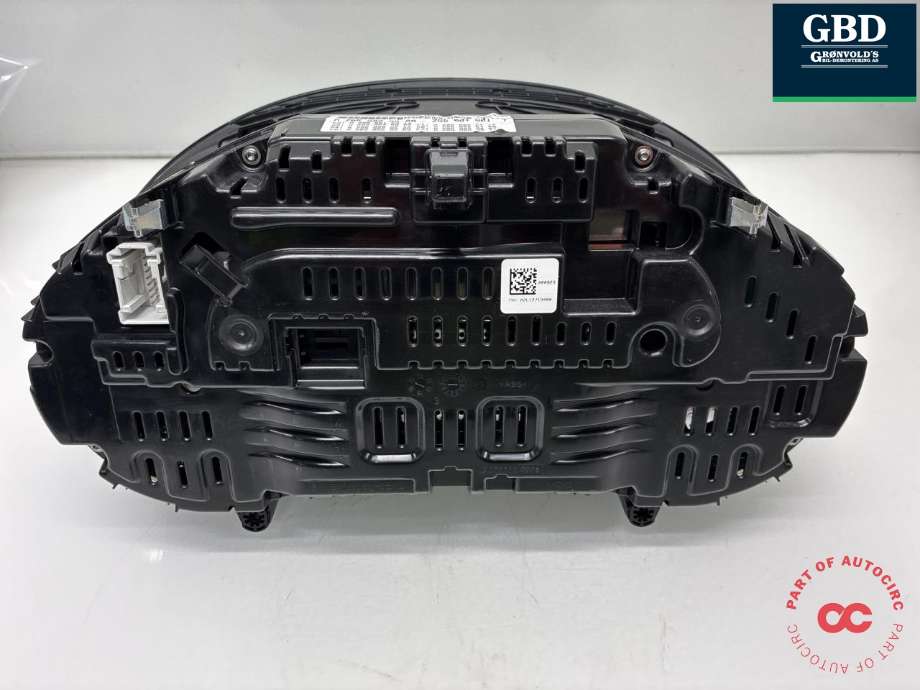 Instrumentpanel til Mercedes GLC 2015-2022 (X253) (X253) (A 205 900 96 29|A 205 900 42 27|)