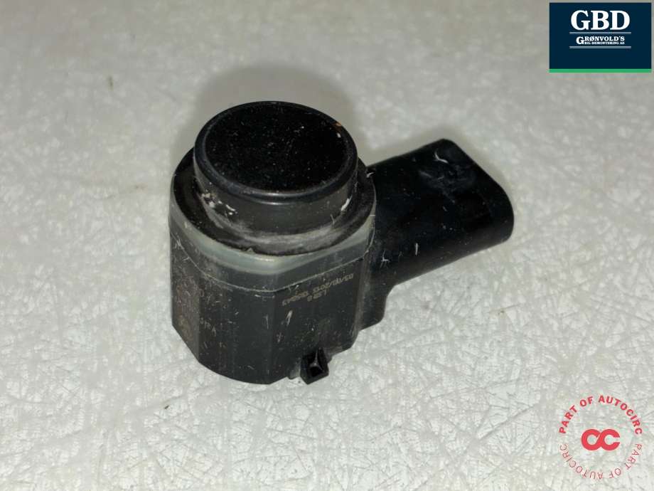 Parkeringssensor foran til VW Passat 2011-2015 (B7) (B7) (1S0 919 275 C  GRU|1S0 919 275 C|)