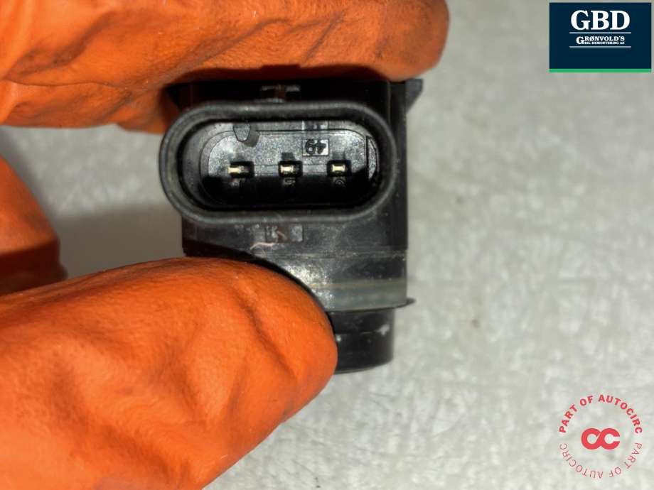 Parkeringssensor foran til VW Passat 2011-2015 (B7) (B7) (1S0 919 275 C  GRU|1S0 919 275 C|)