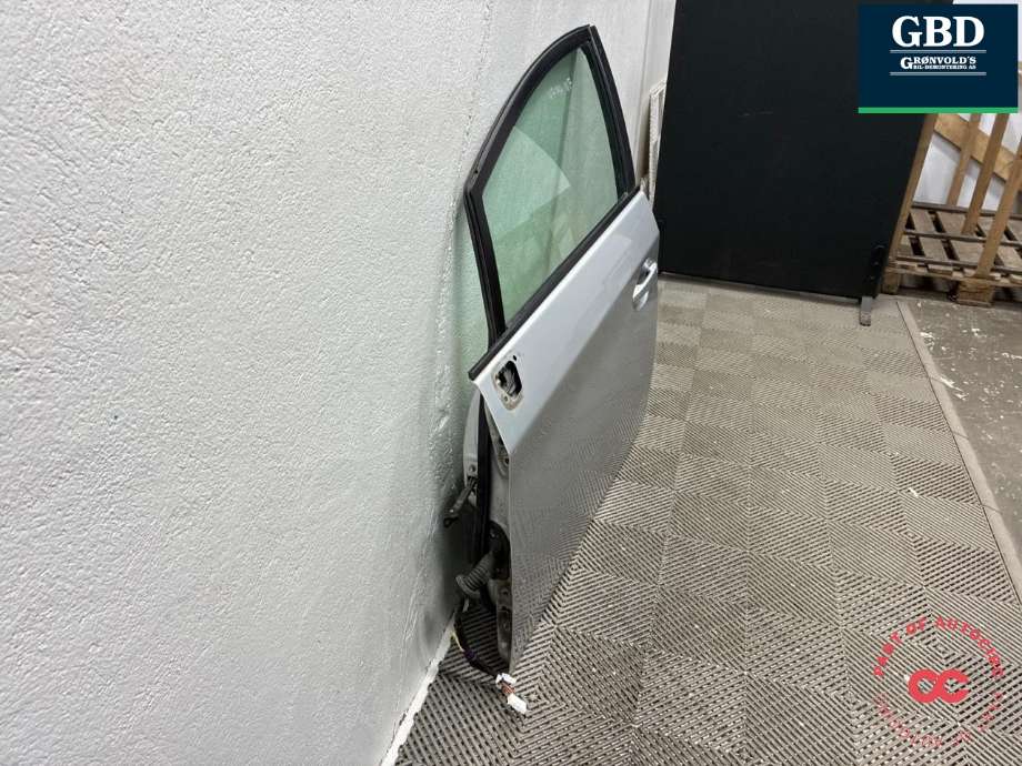 Dør venstre foran til Toyota Prius 2009-2016 (Type III) (COMBI) (COMBI) (6700247071|6700247070|)