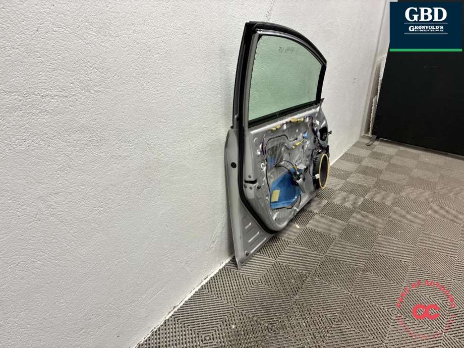Dør venstre foran til Toyota Prius 2009-2016 (Type III) (COMBI) (COMBI) (6700247071|6700247070|)