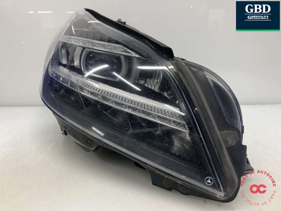 Frontlykt høyre full-LED til Mercedes CLS 2011-2017 (C218) (C218) (AUTOMOTIVE LIGHTING|A 218 820 54 61|A 218 820 72 61|0 301 259 234 00)