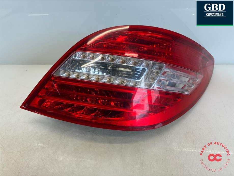Baklykt høyre til Mercedes R-Klasse, 2006-2013 (W251) (W251) (A 251 820 20 64)
