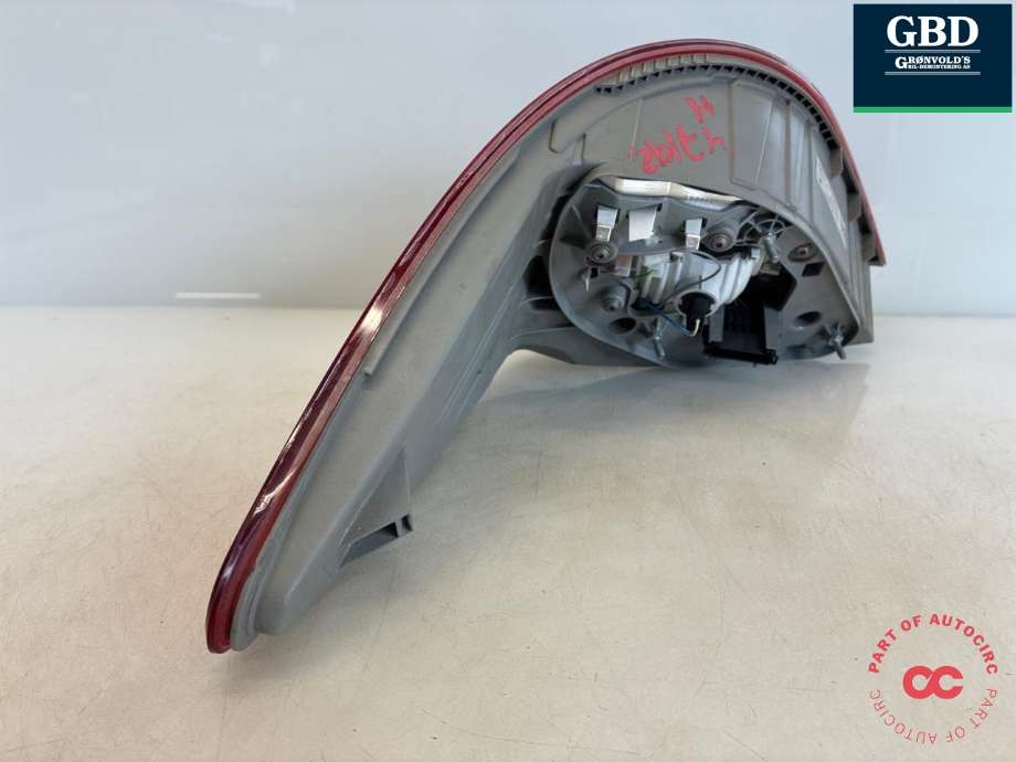 Baklykt høyre til Mercedes R-Klasse 2006-2013 (W251) (W251) (A 251 820 20 64|A2518202064|)