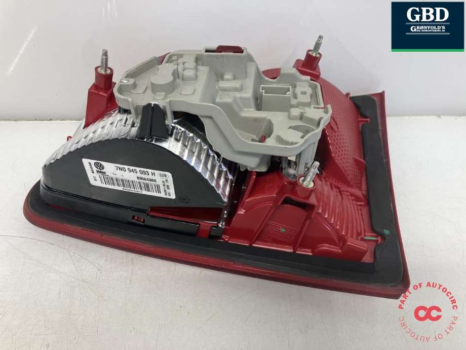 Baklykt venstre indre til VW Sharan 2010-->> (Type II) (7N0 945 093 K|)