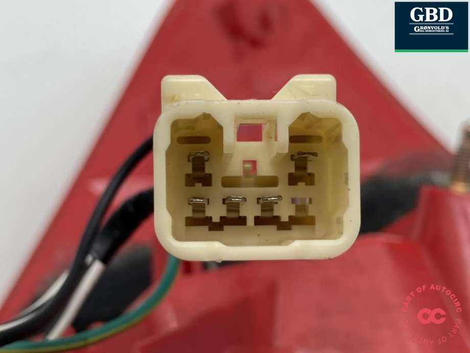Baklykt høyre til Toyota RAV4 2006-2009 (Type III, Fase 1)  (8155142091|8155142090|)