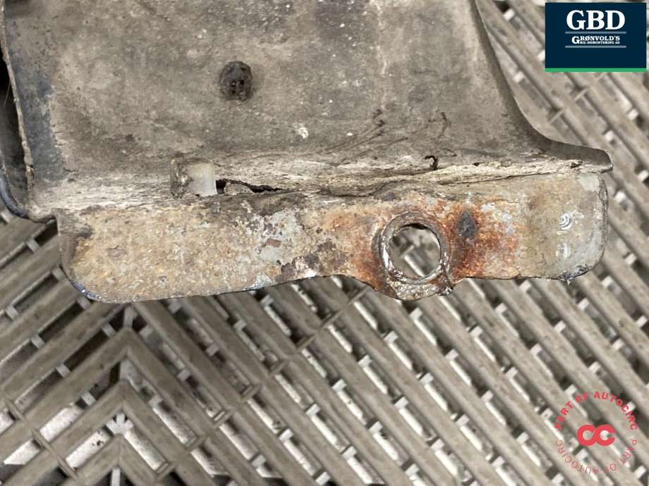Skjerm høyre foran til Toyota RAV4 2006-2009 (Type III, Fase 1) (5381142220|)