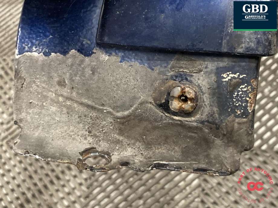 Skjerm høyre foran til Toyota RAV4 2006-2009 (Type III, Fase 1) (5381142220|)