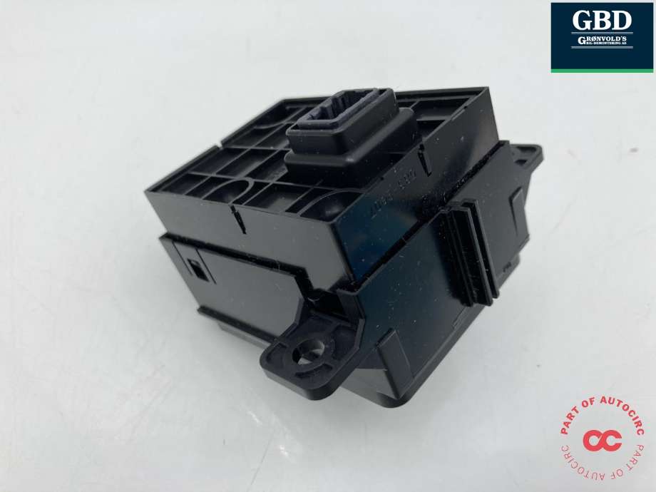 Bryter (ESP - Electronic Stability Program) til Lexus RX 2016-->> (Type IV) (AL20) (AL20) (8497048210|)