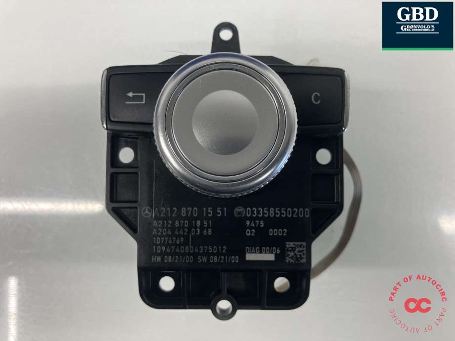 Bilstereo betjeningspanel til Mercedes E-Klasse 2009-2013 (Fase 1) (W212) (W212) (A 212 906 99 00|A 212 870 15 51|A 212 870 18 51| A 204 442 03 68)