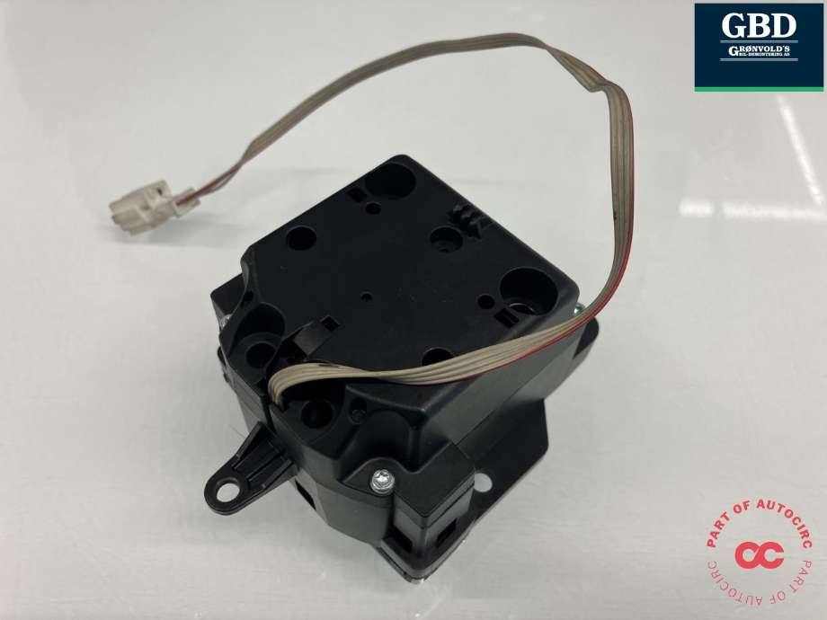 Bilstereo betjeningspanel til Mercedes E-Klasse 2009-2013 (Fase 1) (W212) (W212) (A 212 906 99 00|A 212 870 15 51|A 212 870 18 51| A 204 442 03 68)