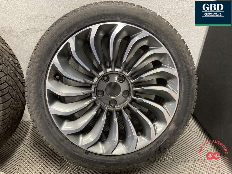 Hjulsett aluminium vinter til Voyah Free 2021-->> (CONTINENTAL PIGGFRI|VIKING CONTACT 7|255/45R20T XL|8.5JX20 ET 30)