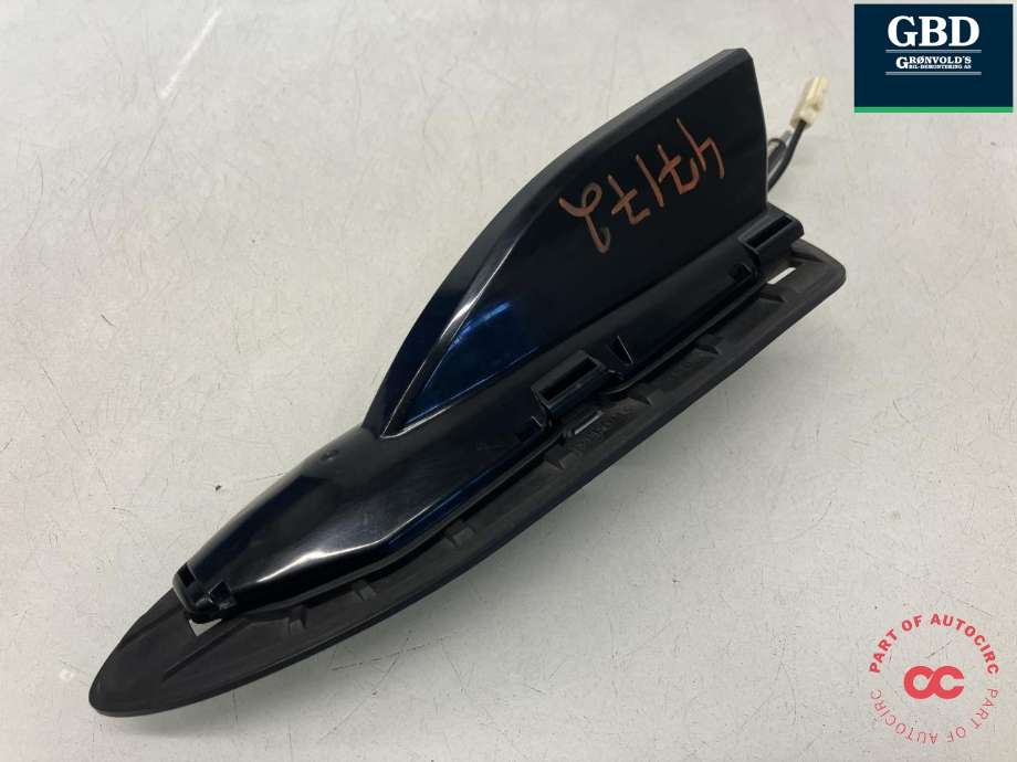 Antenne navigasjon til Mitsubishi Outlander, 2015-->> (Type III, Fase 2) (8723A422)