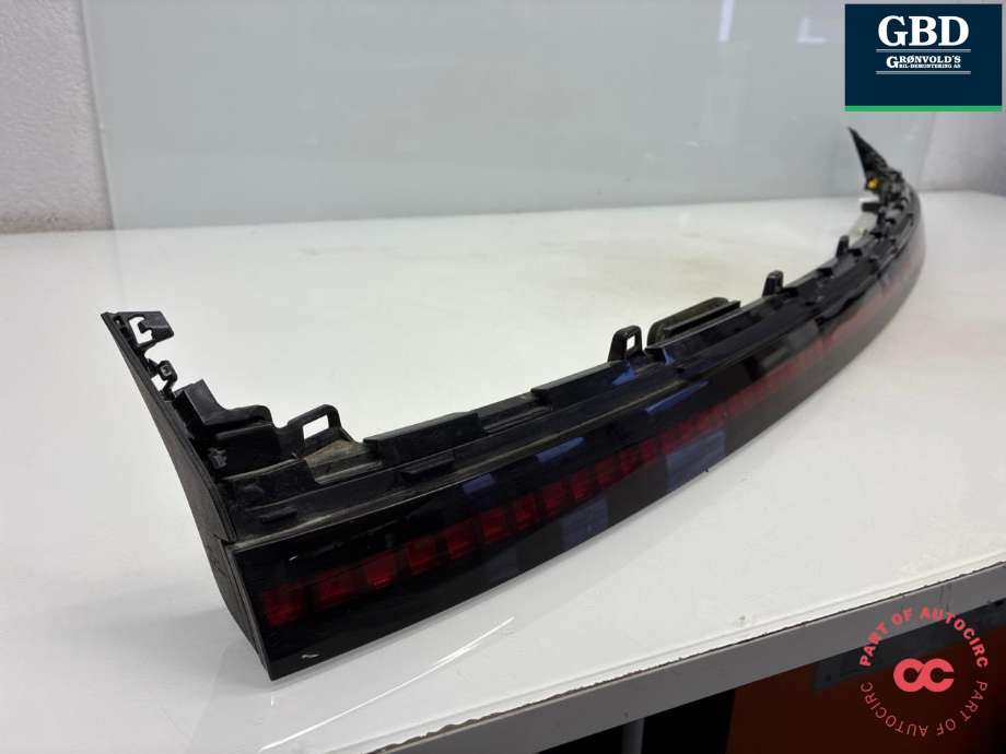 Baklykt midtre til Hyundai Kona 2024-->> (Type II) (92490-HF000|HF924-62020|)