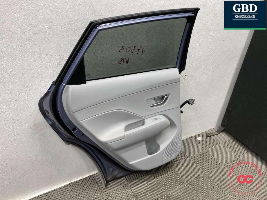 Dør venstre bak til Hyundai Kona 2024-->> (Type II)  (77003-HF000|)