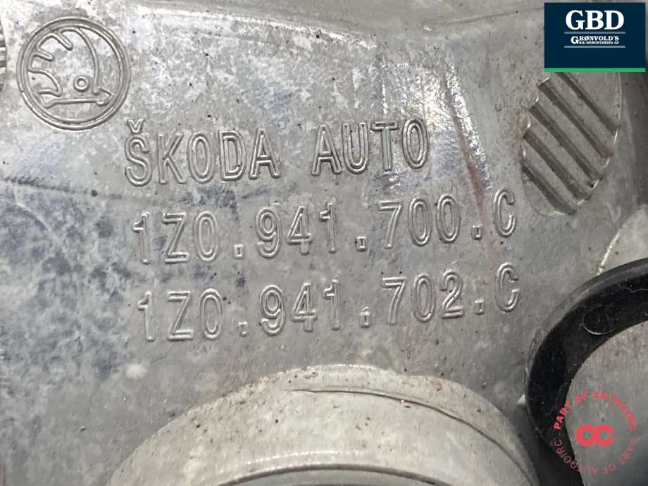Tåkelykt høyre foran til Škoda Octavia 2009-2013 (Type II, Fase 2)  (1Z0 941 702 C|)