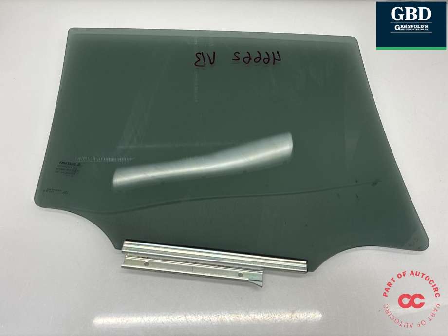 Siderute venstre bak til Suzuki SX4 S-CROSS 2013-->> (Type II) (84546-61M00|84546-61M00-000|)