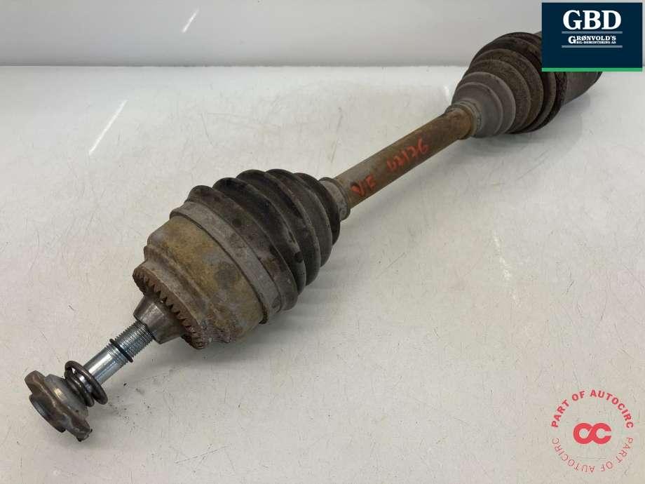 Drivaksel venstre foran, diesel/automat til BMW 5-Serie, 2010-2017 (F10/F11) (F10/F11) (31 60 7 618 681)