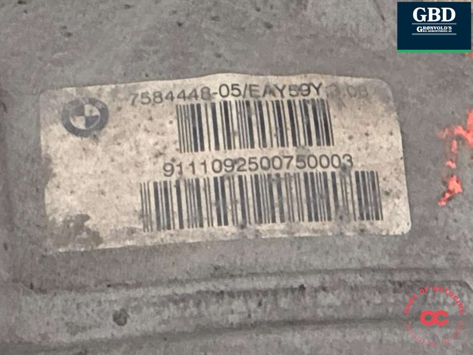 Kardang klokke bak til BMW 5-Serie 2010-2017 (F10/F11) (F10/F11) (33 10 7 584 448|)