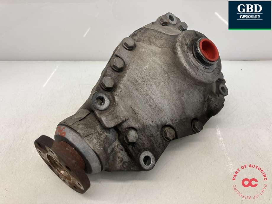 Kardang klokke foran til BMW 5-Serie 2010-2017 (F10/F11) (F10/F11) (31 50 7 648 881|175869-10|31-51 7558151-05)
