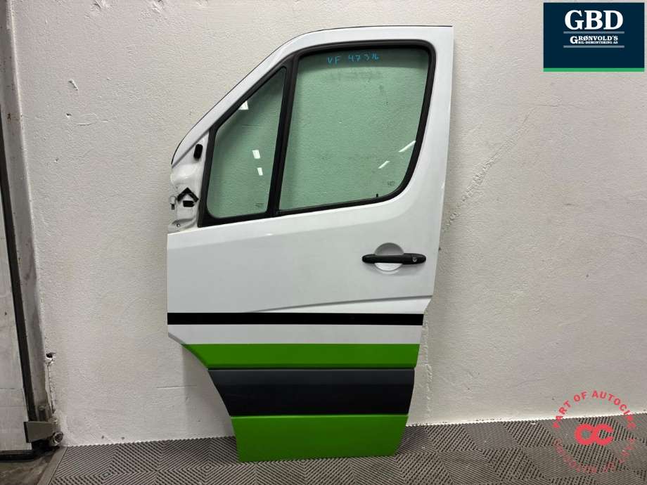 Dør venstre foran til Mercedes Sprinter 2013-2018 (Fase 2) (906) (906) (A 906 720 00 05|)