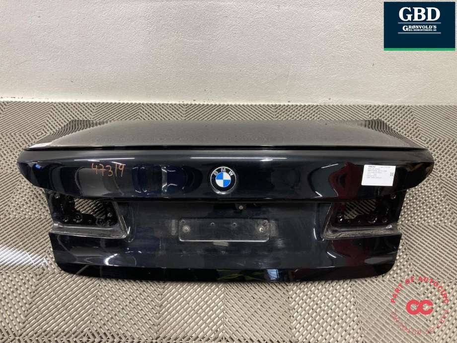 Bakluke sedan til BMW 5-Serie, 2017-->> (G30/G31) (G30/G31) (41 00 7 440 695)
