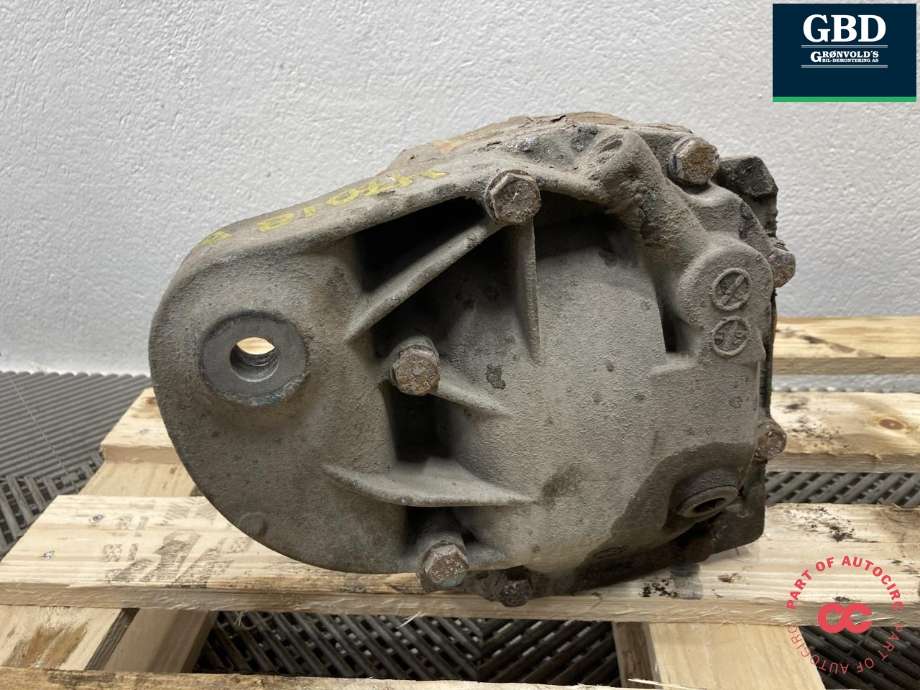 Kardang klokke bak til BMW 3-Serie 2005-2011 (E90/E91/E92/E93) (E90/E91/E92/E93) (33 10 7 566 170|7 598 855|)