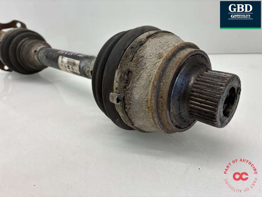 Drivaksel venstre foran, diesel/automat til Audi A4, Allroad 2009-2016 (Type I) (B8) (B8) (8K0 407 271 AJ|8K0 407 451 LX|)