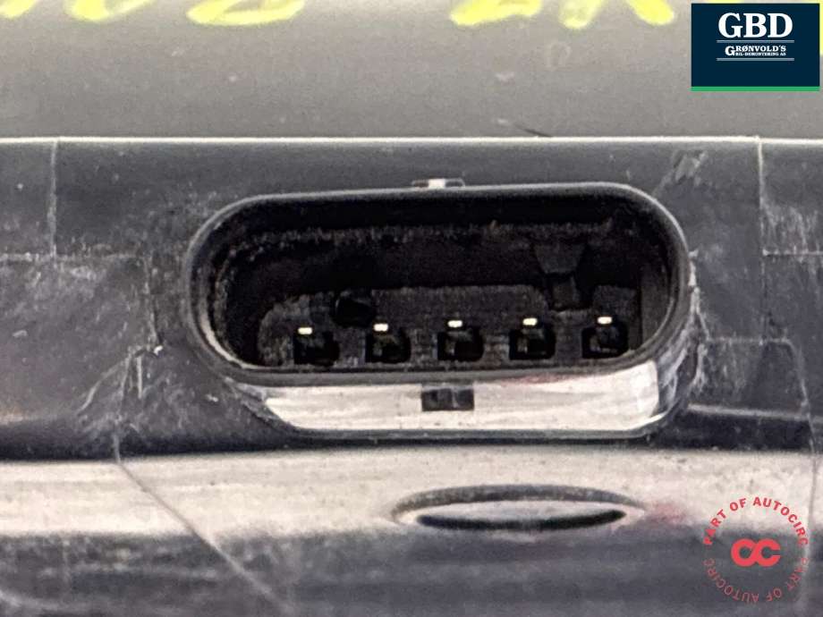 Baklykt fra støtfanger høyre til BMW i3 2013-2022  (63 21 7 304 044|6321 730 404 4-05|)