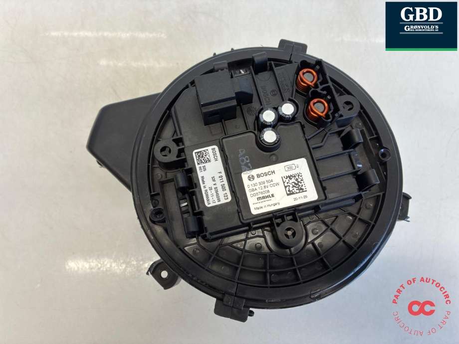 Varmeapparat motor til Volvo V90 / V90 CC / S90 2016-->>  (32241017|F 011 500 123|)