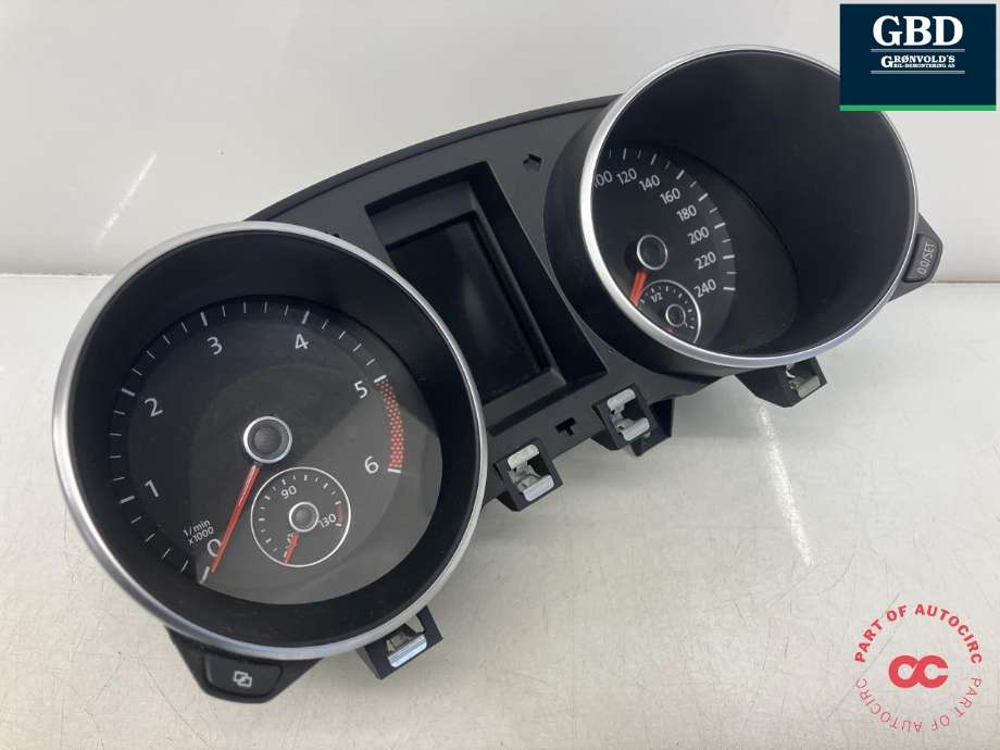 Instrumentpanel til VW Golf VI 2008-2012 (5K0 920 872 A|5K0 920 872 AX|)