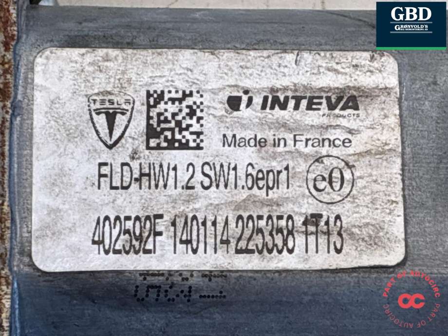 Ruteheis venstre foran til Tesla Model S 2013-2016 (Fase 1)  (6006551-00-G|6006551-00-F. 6006551-00-E|6006551-00-K .6006551-00-L . 6006551-99-K)