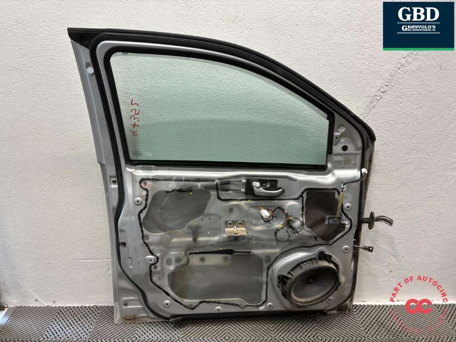 Dør venstre foran til Isuzu D-Max 2012-2017 (Type II, Fase 1) (8981081324|)