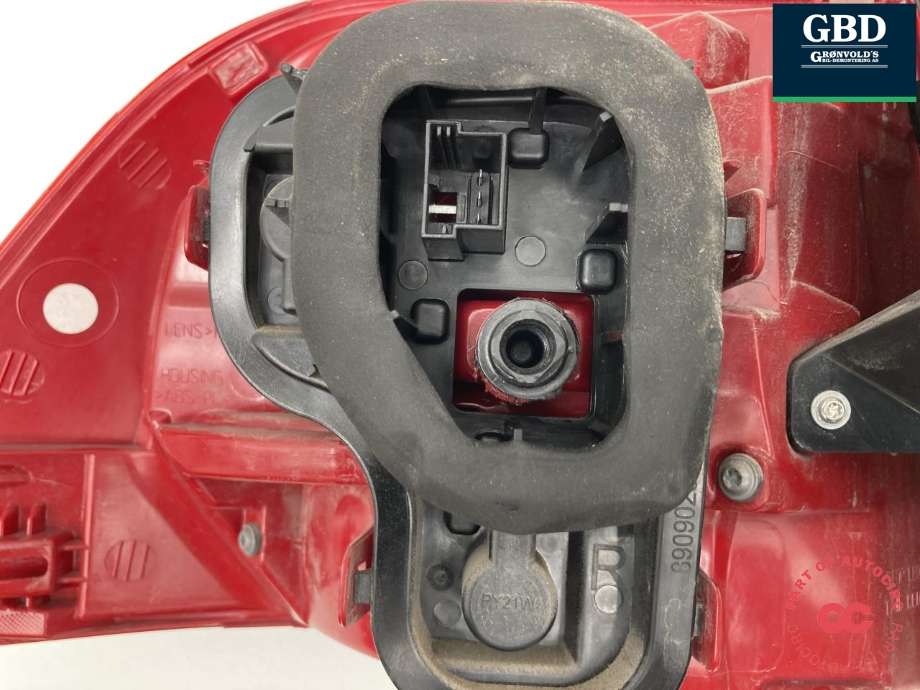 Baklykt høyre ytre til VW Touareg 2010-2018 (Type II) (VALEO|7P6 945 208|044607|)