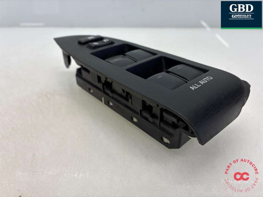 Bryter ruteheis førerdørspanel til Toyota Prius +7 2012-2020 (Type III) (stasjonsvogn) (stasjonsvogn) (8404033100|)