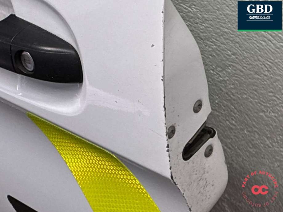 Dør venstre foran til Mercedes Vito 2014-->> (W447) (W447) (A 447 720 66 00|A 447 720 00 05|)
