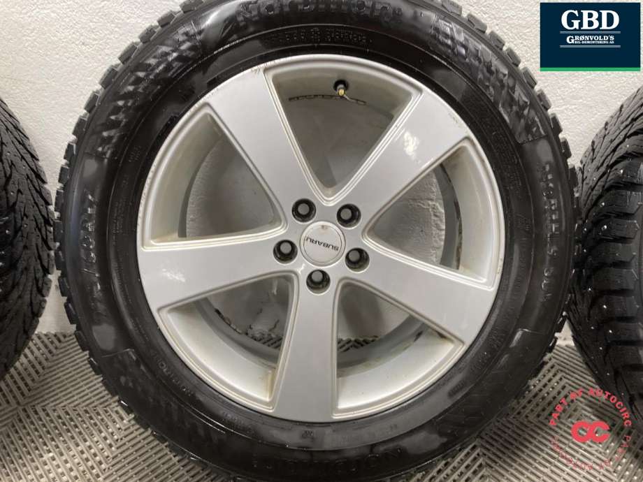 Hjulsett aluminium vinter til Subaru Forester 2013-2019 (Type IV) (NORDMAN|NORTH 9 SUV|225/60R17 103T|2023)