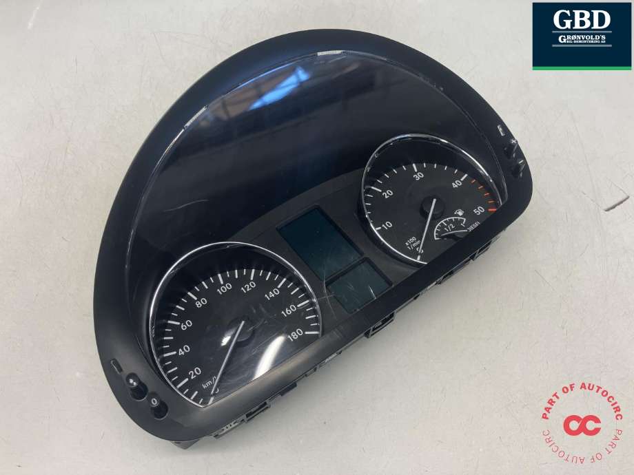 Instrumentpanel til Mercedes Sprinter 2013-2018 (Fase 2) (906) (906) (A 906 900 47 02|A 906 900 97 00|A 906 902 54 01)