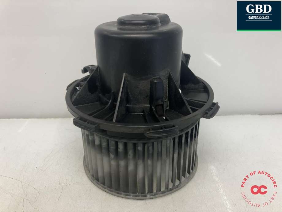 Varmeapparat motor til Mercedes Sprinter, 2013-2018 (Fase 2) (906) (906) (A 000 835 61 07)