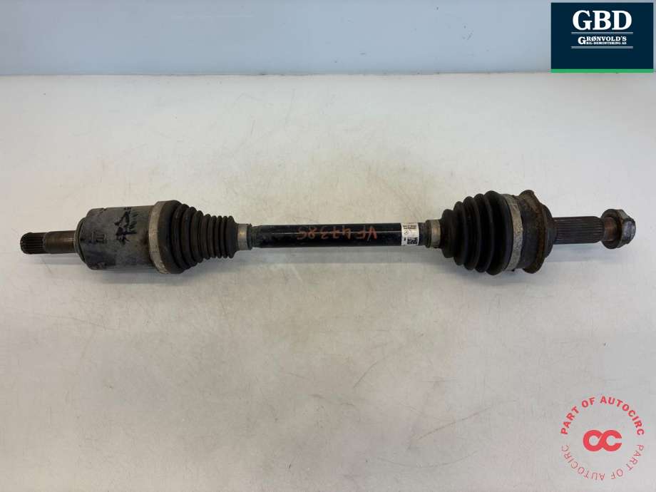 Drivaksel venstre foran, diesel/automat til Mercedes Vito 2014-->> (W447) (W447) (A 447 330 64 00|)
