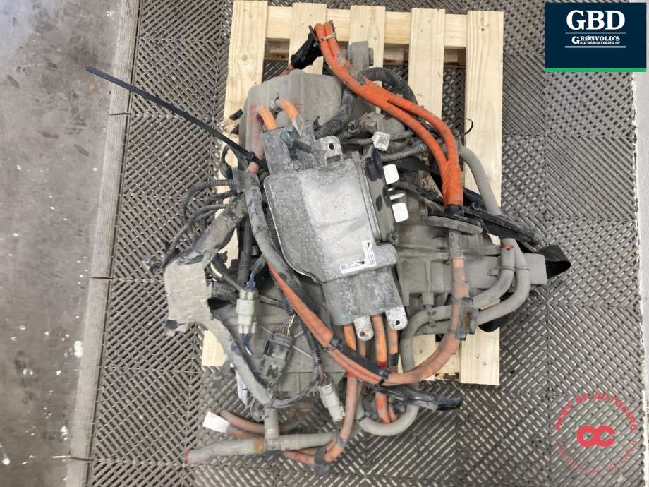 Motor elbil bak til Tesla Model X 2016-->>  (1037000-00-F|1037109-01-A|)