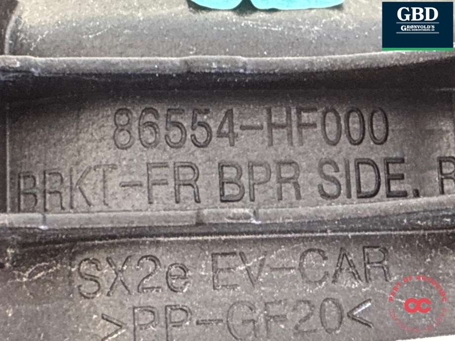 Støtfanger foran feste høyre til Hyundai Kona 2024-->> (Type II)  (86558-HF000|86554-HF000|)