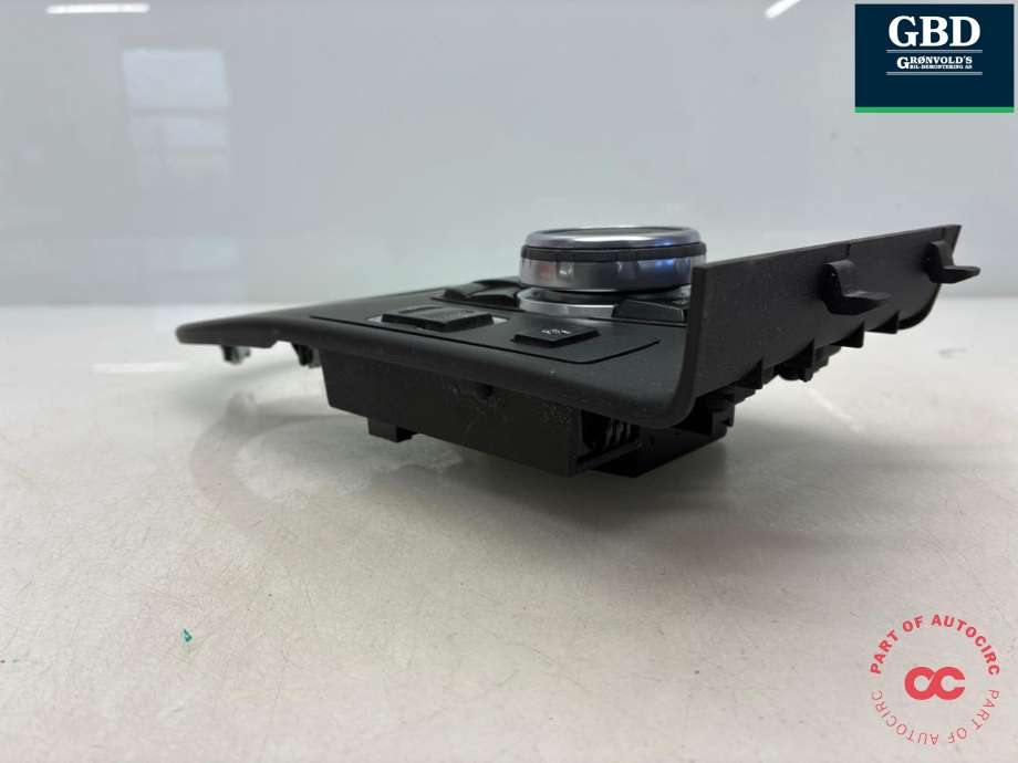 Bilstereo navigasjon betjeningspanel til BMW i3 2013-2022  (61 31 5 A0A 3F6|61 31 5 A0A 3F7|6582 9350723.02)