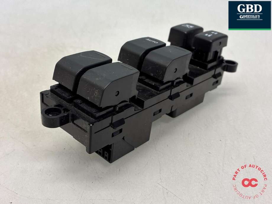Bryter ruteheis førerdørspanel til Suzuki Ignis 2016-->> (Type II)  (37990-62R20|37990-62R20-000|62R2 2568)