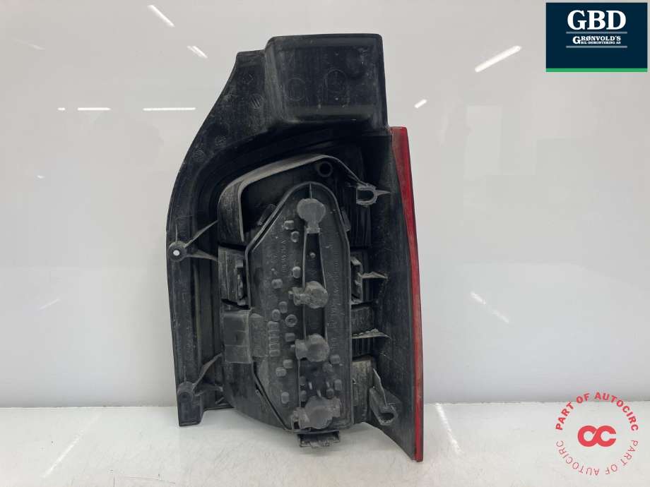 Baklykt venstre til VW Transporter / Caravelle 2009-2015 (Fase 2) (T5) (T5) (7H5 945 095 M|7H5 945 257 A|)