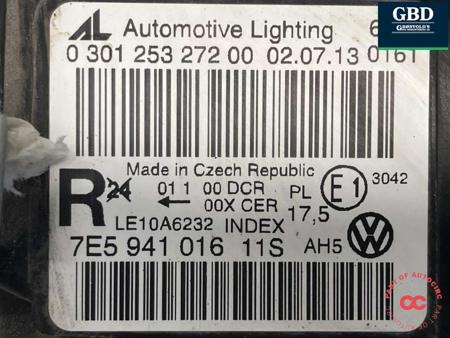 Frontlykt høyre xenon til VW Transporter / Caravelle 2009-2015 (Fase 2) (T5) (T5) (AUTOMOTIVE LIGHTING|7E5 941 018 B|7E5 941 016|0 301 253 272)