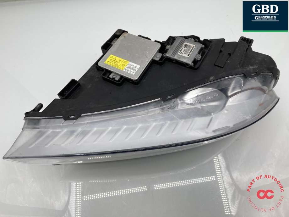 Frontlykt høyre xenon til Volvo V70 2007-2013 (Type III, Fase 1)  (31395155|)