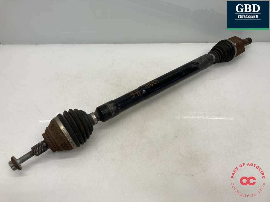 Drivaksel høyre foran, bensin/automat til Škoda Superb, 2015-->> (Type III)  (3Q0 407 272 BK)