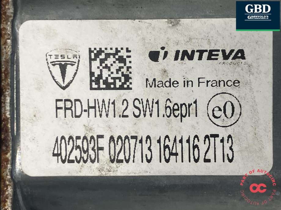 Ruteheis høyre foran til Tesla Model S 2013-2016 (Fase 1) (6006651-00-L|6006651-00-E|402593F)